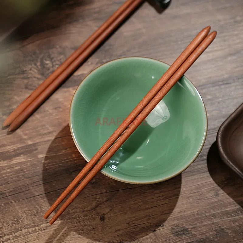 10 pairs of red sandalwood chopsticks set for household use, resistant to mold, no paint, no wax, solid wood, non slip